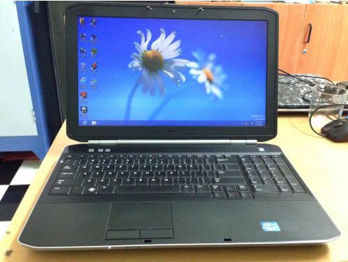 Dell Latitude E5520 core i5 2520M, Ram 4GB, SSD 128GB