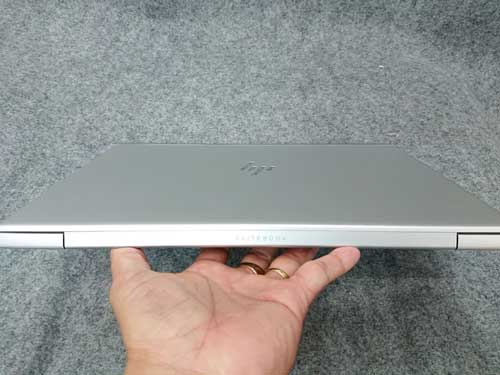 HP Elitebook 830 G5 core i7 8650U(8 CPU) Ram 8GB SSD 256GB Full HD (1920 x 1080)